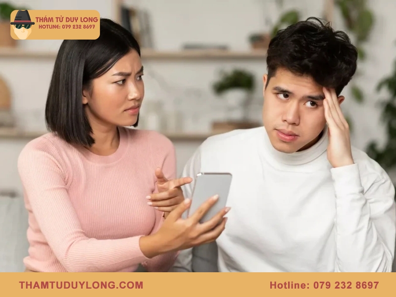Cách theo dõi chồng ngoại tình