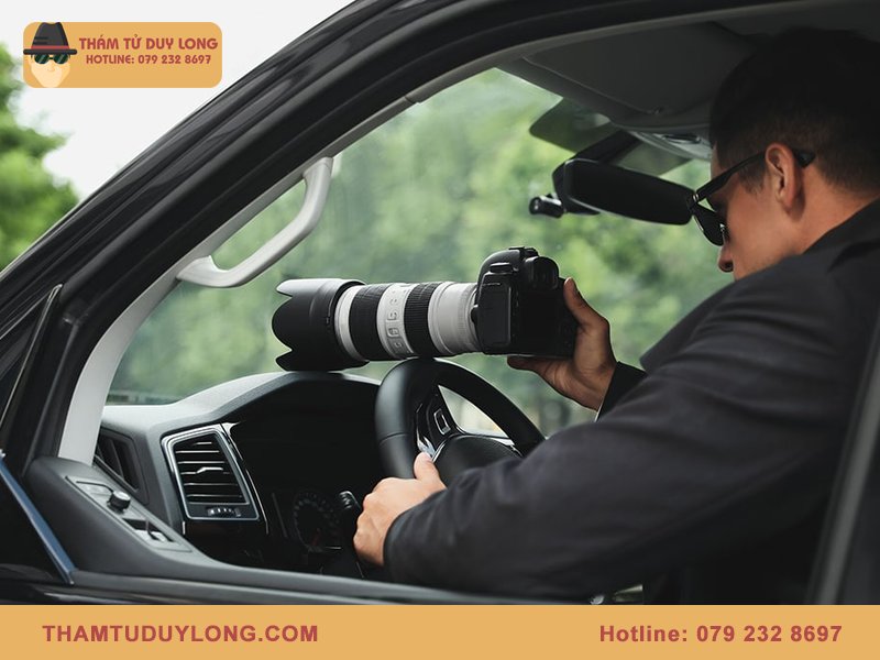 Công ty thám tử gia đình