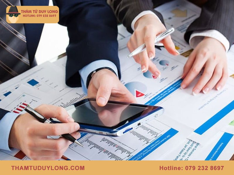 Thám tử điều tra thông tin