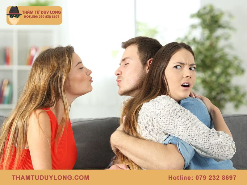 Dấu hiệu đàn ông ngoại tình